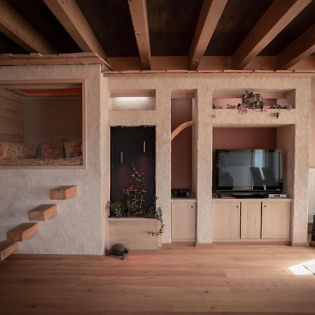 Suedlaendisches Chalet Mit Hauseigener Sauna 비에탁 외부 사진